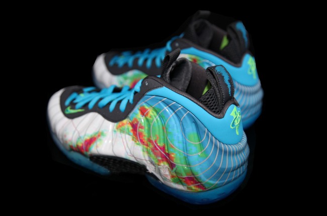 2014 Nike Air Foamposite One Chaussures Hommes de cartes en ligne (2)